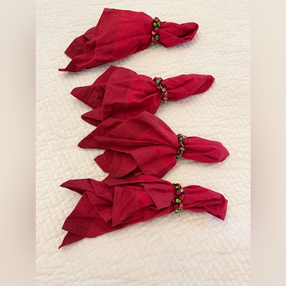 NWOT Holiday Napkins & Rings - Picture 4 of 5